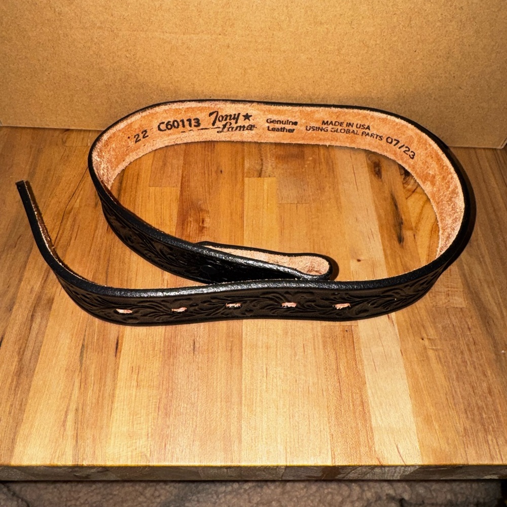 Tony  Lama Belt black